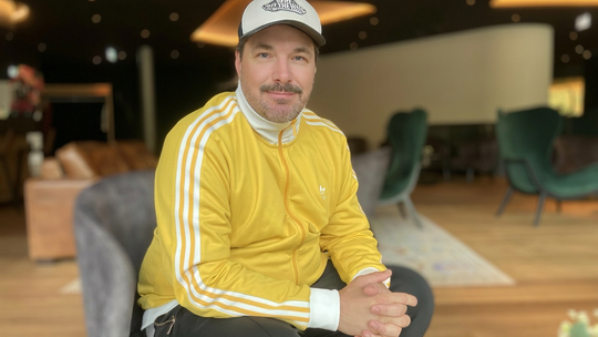 Mirko Klos hat das Theater Lahnstein für sich entdeckt: Im Oktober soll dort sein Musical "Lahnrock Airways" uraufgeführt werden Mirko Klos hat das Theater Lahnstein für sich entdeckt: Im Oktober soll dort sein Musical "Lahnrock Airways" uraufgeführt werden