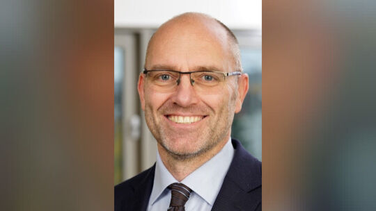 Andreas Vidal, ehemaliger Chefarzt der Kinder- und Jugendpsychiatrie in Altenkirchen, hat in der Oberberg Fachklinik Wasserschlö Andreas Vidal, ehemaliger Chefarzt der Kinder- und Jugendpsychiatrie in Altenkirchen, hat in der Oberberg Fachklinik Wasserschlö