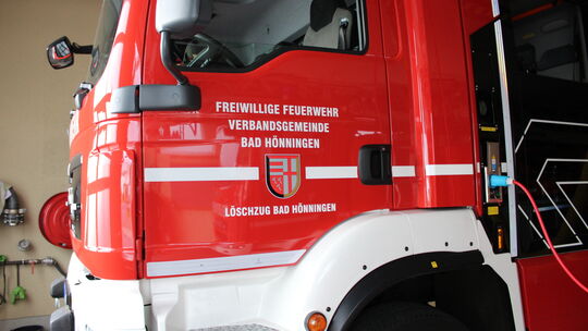 Die Feuerwehr musste in Bad Hönningen zu einem Wohnhausbrand ausrücken. Die Feuerwehr musste in Bad Hönningen zu einem Wohnhausbrand ausrücken.
