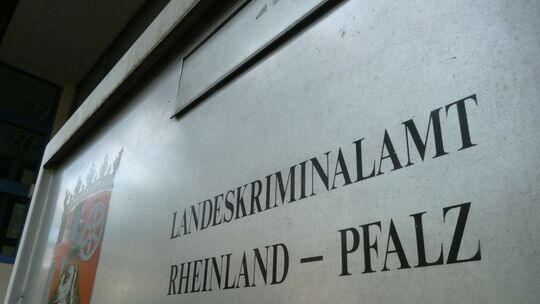Die Einstufung von Personen als Gefährder obliegt in Rheinland-Pfalz dem Landeskriminalamt (LKA) in Mainz. Die Einstufung von Personen als Gefährder obliegt in Rheinland-Pfalz dem Landeskriminalamt (LKA) in Mainz.