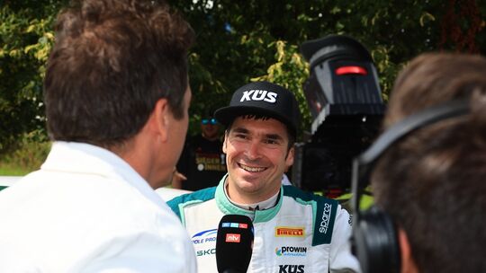 Marijan Griebel freut sich auf den Ritt durch die Moselweinberge bei der Rallye Mittelrhein. Marijan Griebel freut sich auf den Ritt durch die Moselweinberge bei der Rallye Mittelrhein.