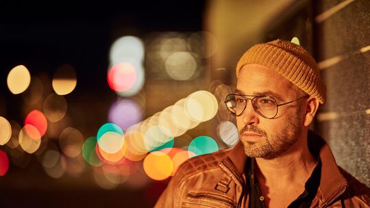 Cosmo Klein zählt zu den markantesten Soulstimmen Deutschlands. Beim Finale des Mittelrhein Musik Festivals tritt er gemeinsam m Cosmo Klein zählt zu den markantesten Soulstimmen Deutschlands. Beim Finale des Mittelrhein Musik Festivals tritt er gemeinsam m