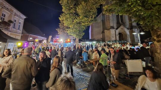 Bei der Premiere im vergangenen Jahr sorgte das Bierfest für einen Besucheransturm. Bei der Premiere im vergangenen Jahr sorgte das Bierfest für einen Besucheransturm.