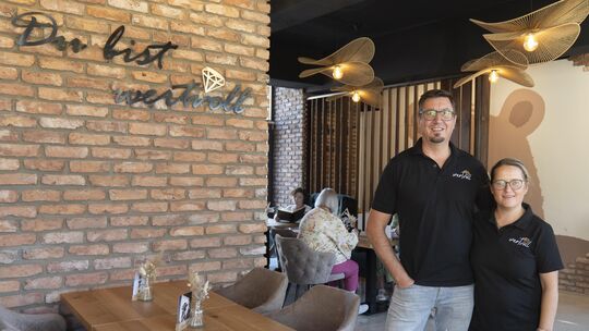 Rudy und Sina Fransen wollen mit dem Café Wertvoll eine Begegnungsstätte schaffen. Rudy und Sina Fransen wollen mit dem Café Wertvoll eine Begegnungsstätte schaffen.