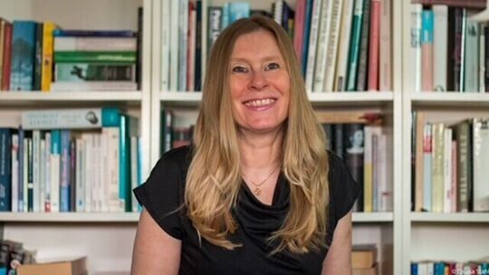 Als Sozialwissenschaftlerin setzte sich Sandra M. Niggemann über viele Jahre in verschiedenen Funktionen für die gleichberechtig Als Sozialwissenschaftlerin setzte sich Sandra M. Niggemann über viele Jahre in verschiedenen Funktionen für die gleichberechtig