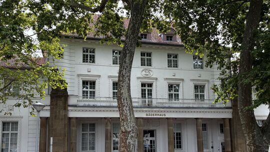 Die Bad Kreuznacher Jusos gehen mit dem Bäderhaus-Management der Stadt hart ins Gericht. Und auch die eigene SPD-Fraktion bekomm Die Bad Kreuznacher Jusos gehen mit dem Bäderhaus-Management der Stadt hart ins Gericht. Und auch die eigene SPD-Fraktion bekomm