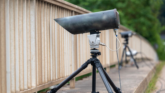 Per Monocam geht die Polizei in Rheinland-Pfalz auf Handysünder-Jagd – allerdings nur in der Region Trier. Der ADAC stellt die F Per Monocam geht die Polizei in Rheinland-Pfalz auf Handysünder-Jagd – allerdings nur in der Region Trier. Der ADAC stellt die F