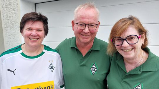 Die "Mittelrhein Borussen 2016“ aus Linz, Fanclub des Fußballbundesligisten Borussia Mönchengladbach, gibt es seit zehn Jahren. Die "Mittelrhein Borussen 2016“ aus Linz, Fanclub des Fußballbundesligisten Borussia Mönchengladbach, gibt es seit zehn Jahren.