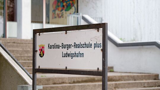 Karolina-Burger-Realschule Karolina-Burger-Realschule