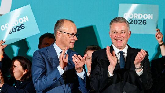 Während des Wahlkampfs im März herrschte zwischen Friedrich Merz und der rheinland-pfälzischen CDU um Gordon Schnieder noch gute Während des Wahlkampfs im März herrschte zwischen Friedrich Merz und der rheinland-pfälzischen CDU um Gordon Schnieder noch gute