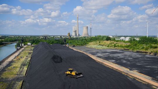 Hormus-Blockade treibt weltweiten Kohleverbrauch an Hormus-Blockade treibt weltweiten Kohleverbrauch an