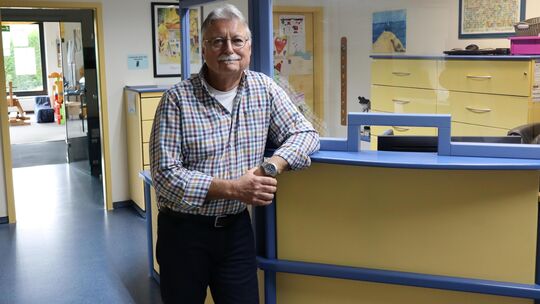 Seit rund einem Jahr arbeitet Kinderarzt Tillmann Onckels in Teilzeit im MVZ Hunsrück-Mittelrhein in Oberwesel. Seine eigene Pra Seit rund einem Jahr arbeitet Kinderarzt Tillmann Onckels in Teilzeit im MVZ Hunsrück-Mittelrhein in Oberwesel. Seine eigene Pra