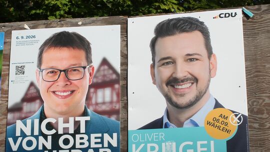Manuel Minor und Oliver Krügel standen am 20. September in der Stichwahl. Am Ende konnte sich Krügel knapp durchsetzen. Manuel Minor und Oliver Krügel standen am 20. September in der Stichwahl. Am Ende konnte sich Krügel knapp durchsetzen.