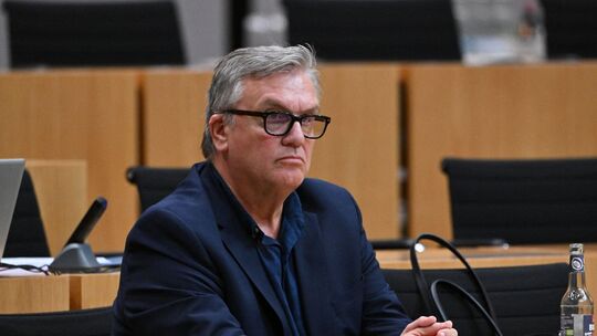 Anhörung zu einem Parteiverbotsverfahren gegen die AfD Anhörung zu einem Parteiverbotsverfahren gegen die AfD