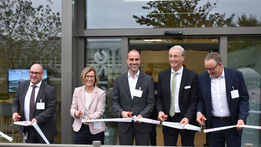 Rund 80 Millionen Euro investierte die LTS Lohmann Therapie-Systeme AG in ihr neues Investitionszentrum am Standort Andernach. G Rund 80 Millionen Euro investierte die LTS Lohmann Therapie-Systeme AG in ihr neues Investitionszentrum am Standort Andernach. G