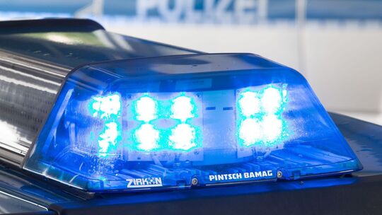 Polizei - Symbolbild Polizei - Symbolbild