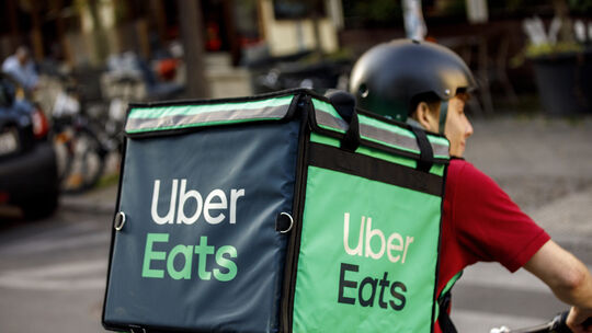 Ganze 241 Mal hat ein Mann aus Koblenz bereits beim Lieferdienst Uber Eats bestellt. Ganze 241 Mal hat ein Mann aus Koblenz bereits beim Lieferdienst Uber Eats bestellt.